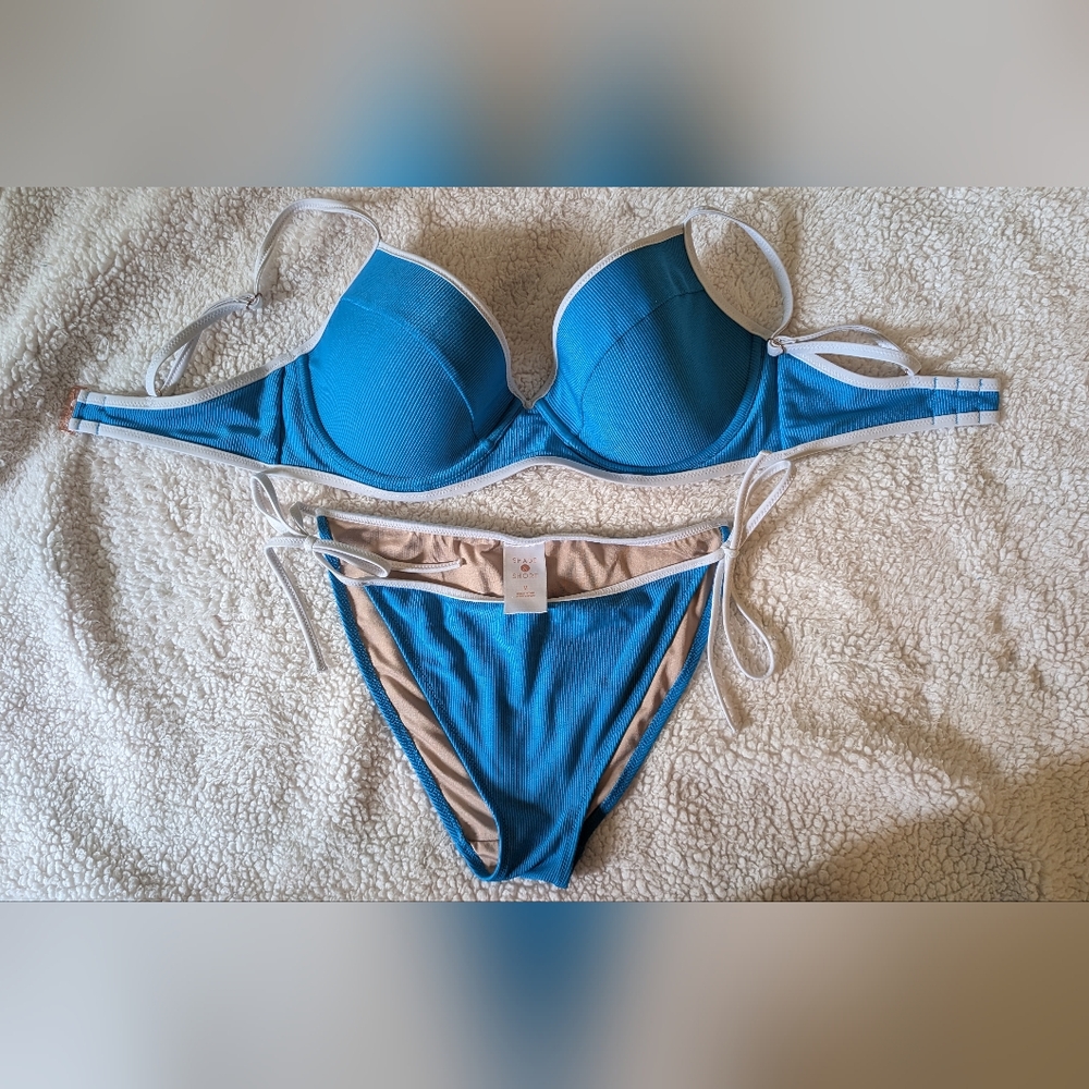 Shade & Shore Blue and White Bikini Set